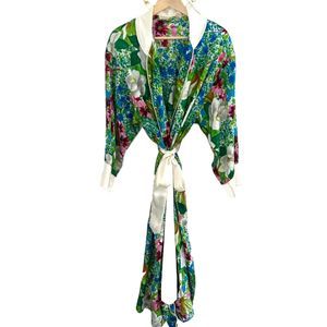 Vintage Victoria's Secret Robe Size Medium Large Floral Vibrant Colorful Silky *